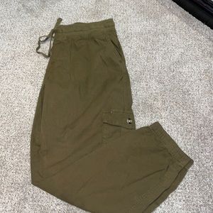 green cargo pants